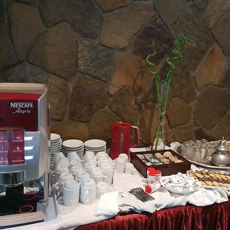 Rania Belmadina Hotel Casablanca Kültér fotó