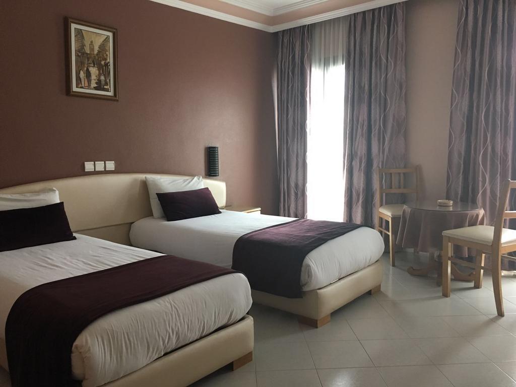 Rania Belmadina Hotel Casablanca Kültér fotó