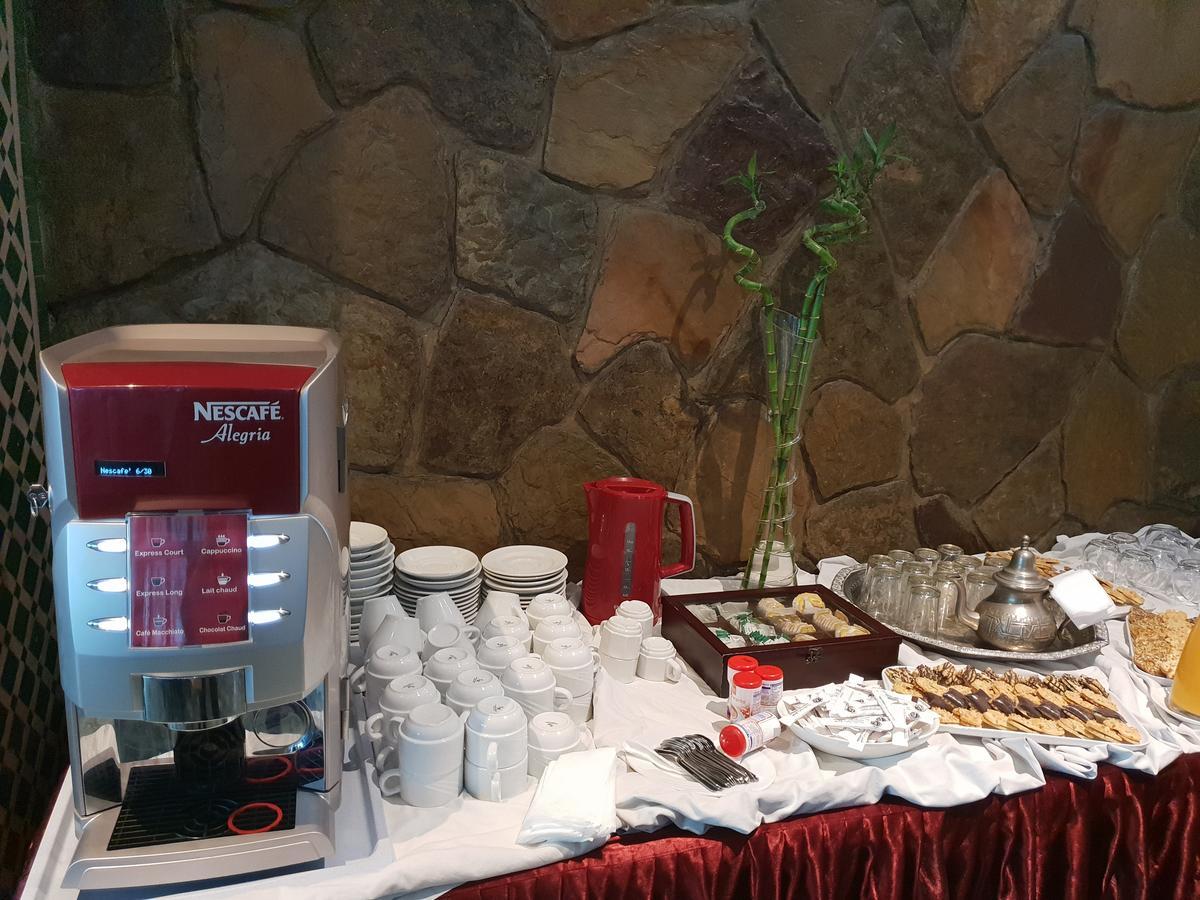 Rania Belmadina Hotel Casablanca Kültér fotó